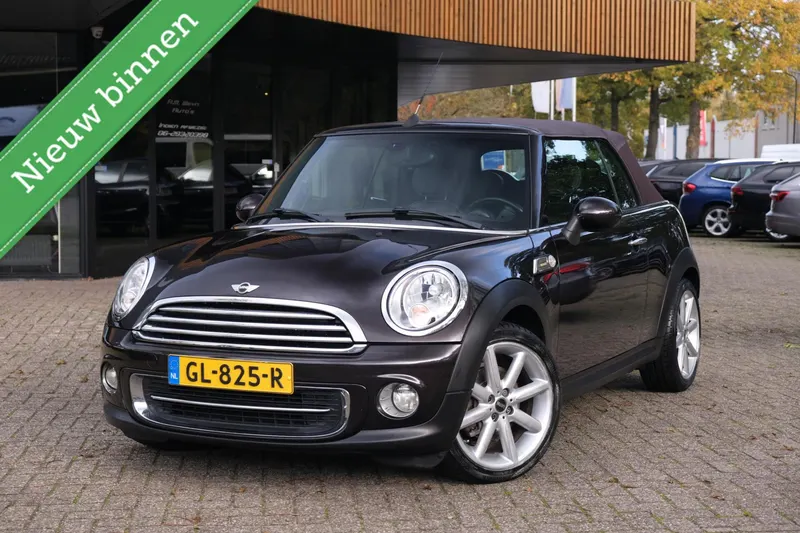 MINI Cabrio (2015)