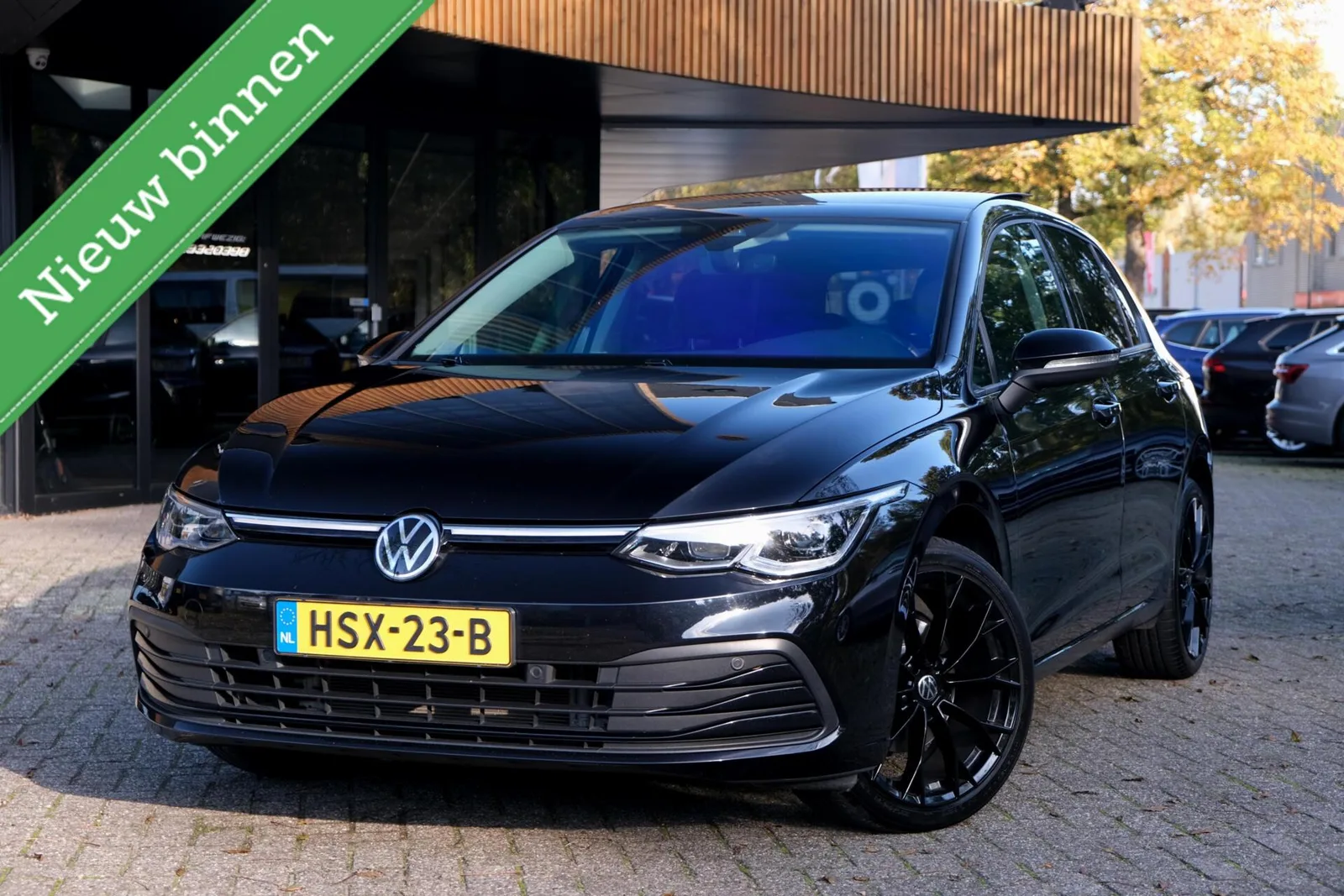 Volkswagen Golf (2020) — foto 1