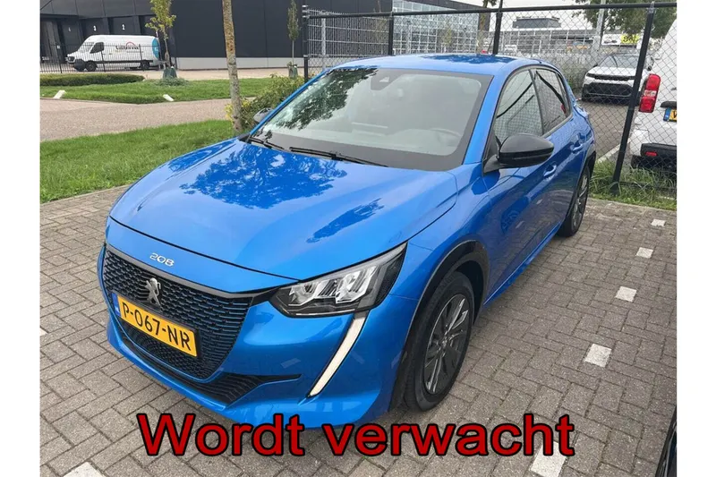 Peugeot e-208 (2022)