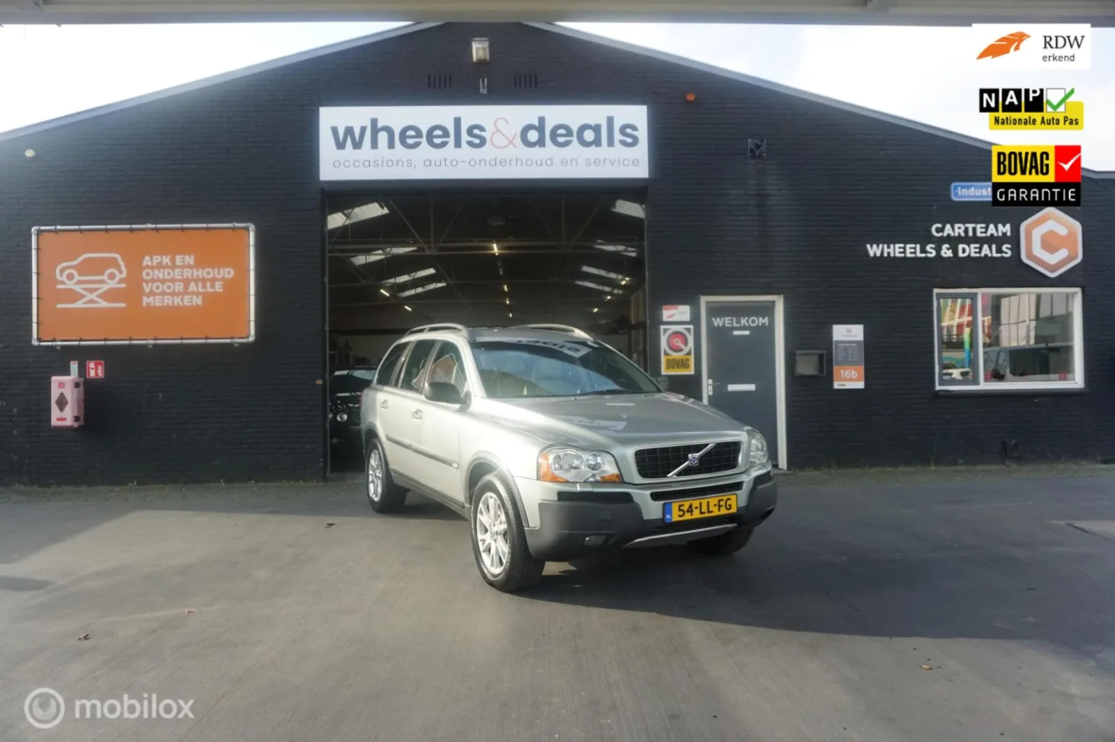 Volvo XC90 (2003) — foto 1