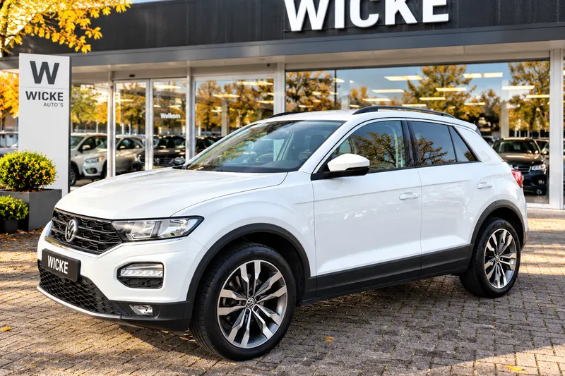 Volkswagen T-Roc (2018)