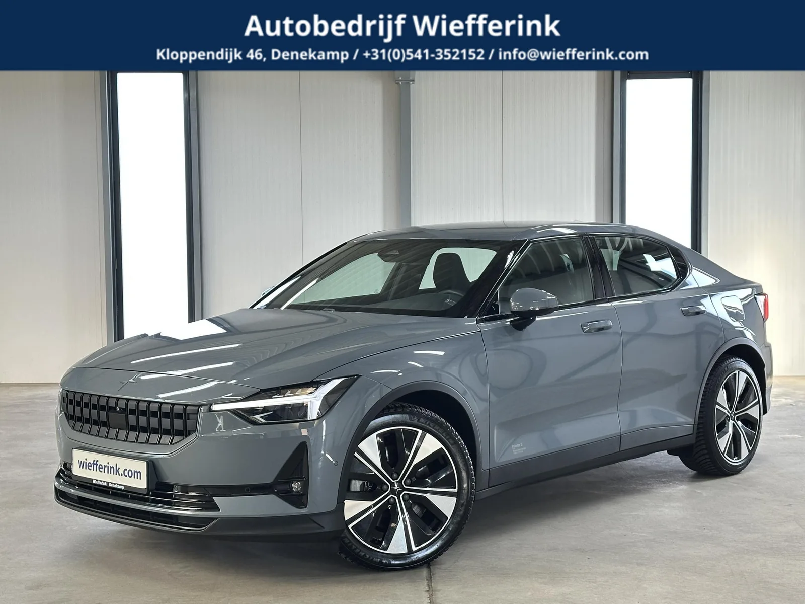 Polestar 2 (2023) — foto 1
