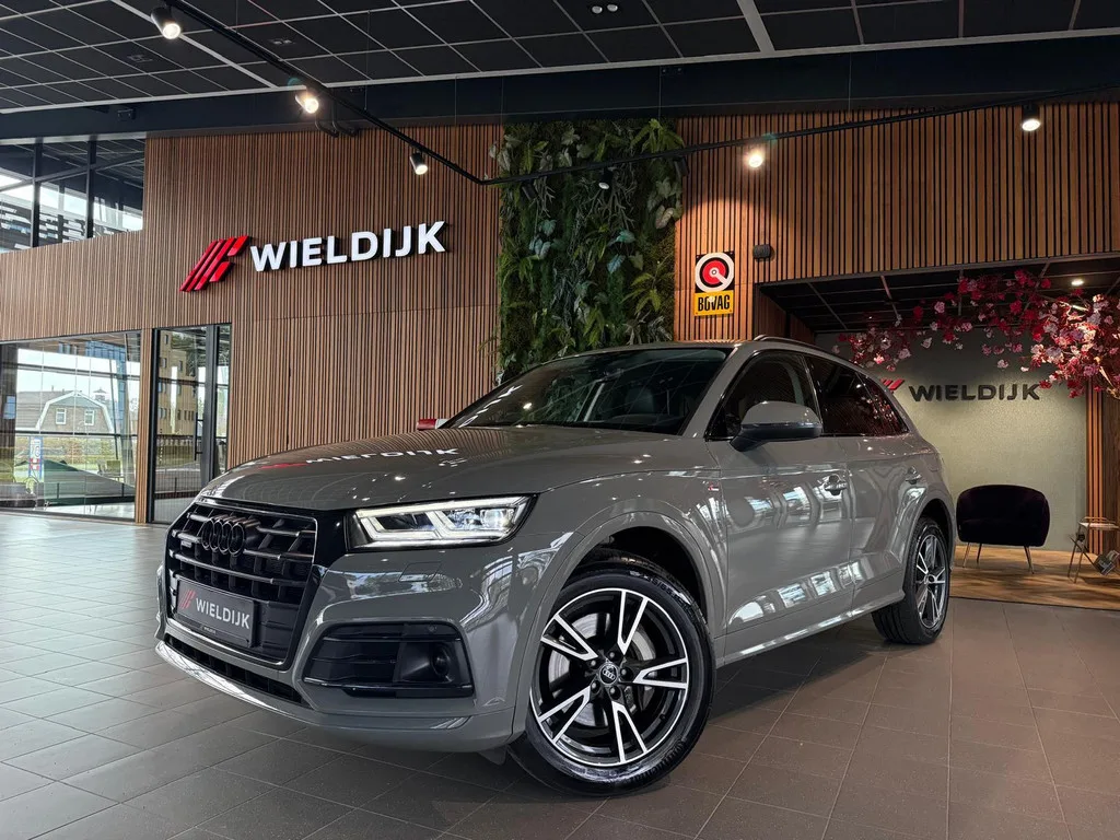 Audi Q5 (2020) — foto 1