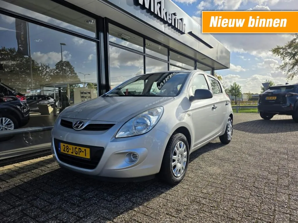 Hyundai i20 (2009) — foto 1