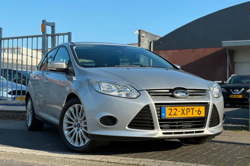 Ford Focus (2012)