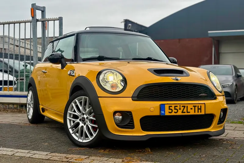 MINI Cooper (2008)