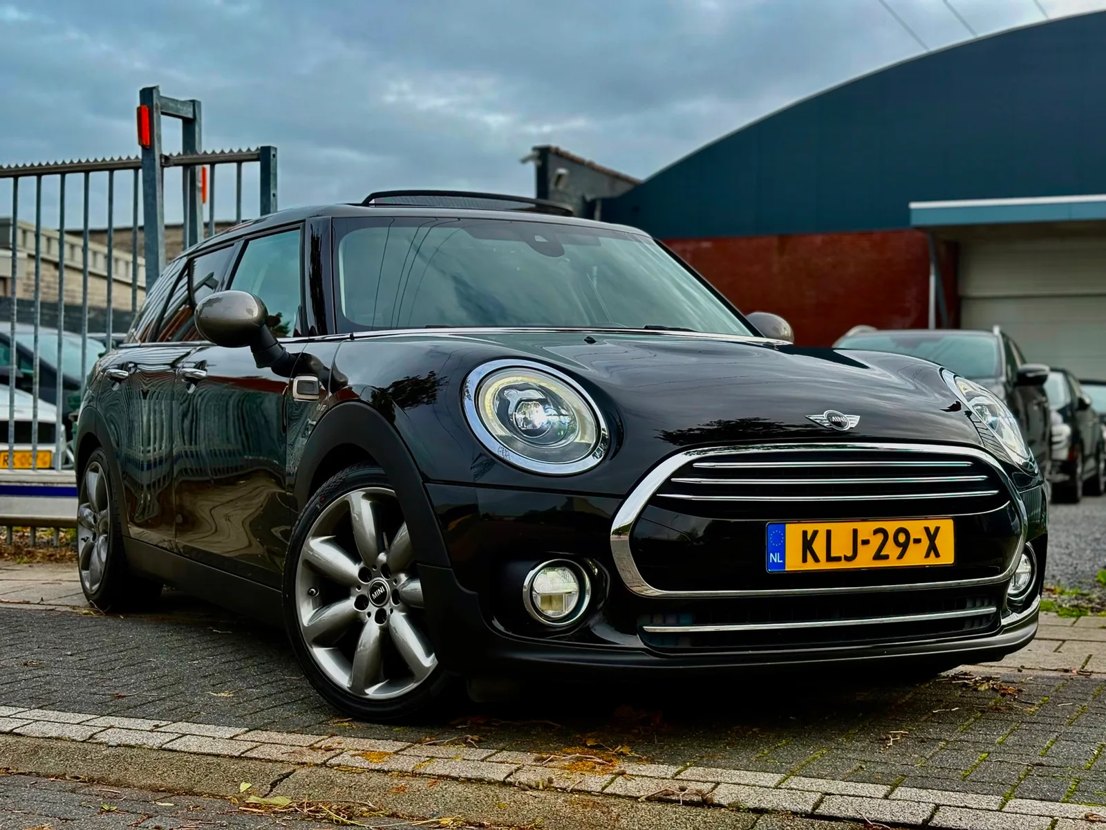 MINI Clubman (2016) — foto 1