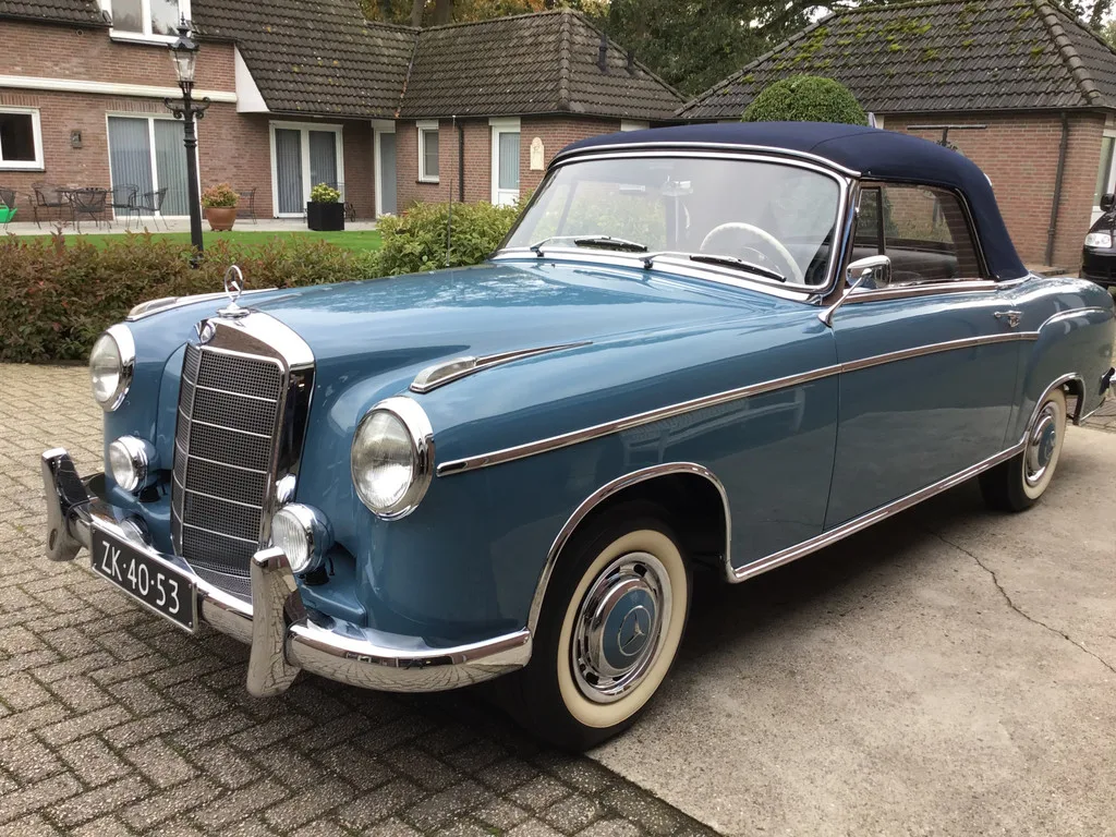 Mercedes-Benz 220 (1958) — foto 1