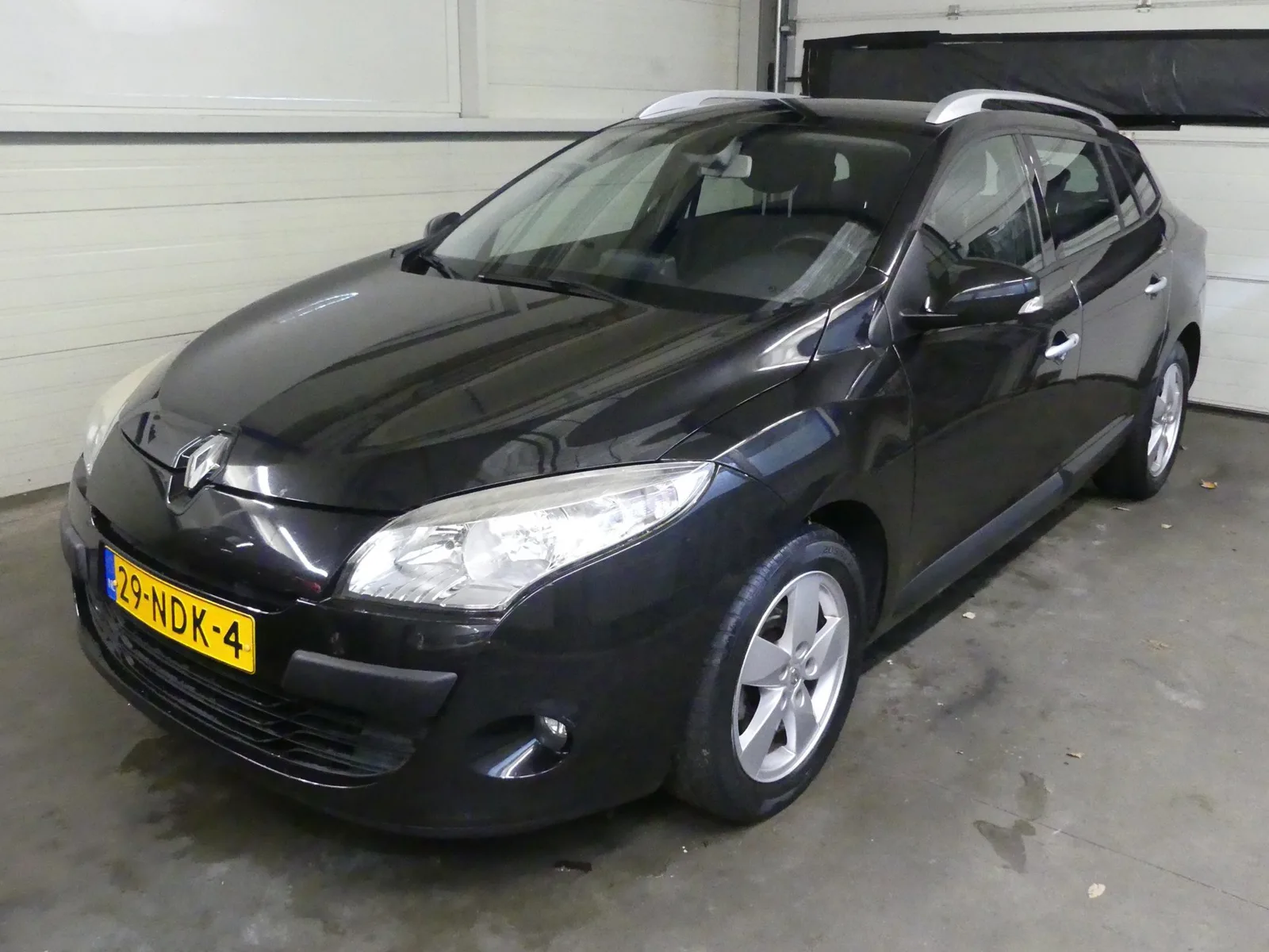 Renault Mégane (2010) — foto 1