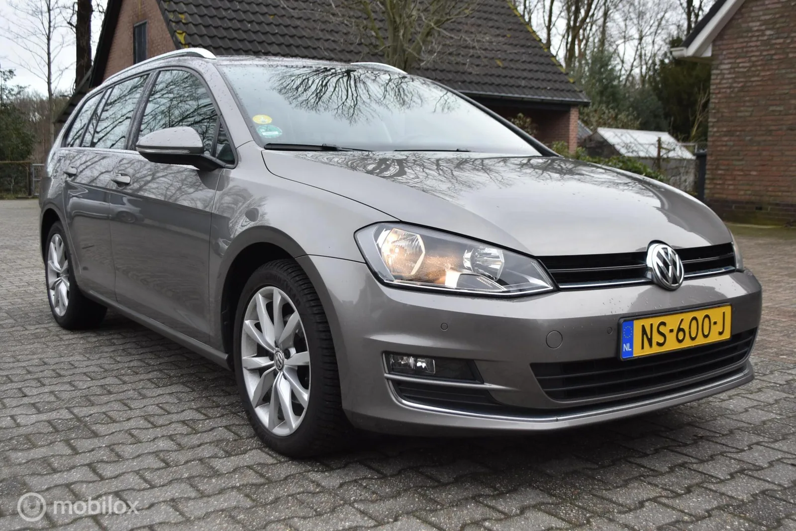 Volkswagen Golf (2017) — foto 1