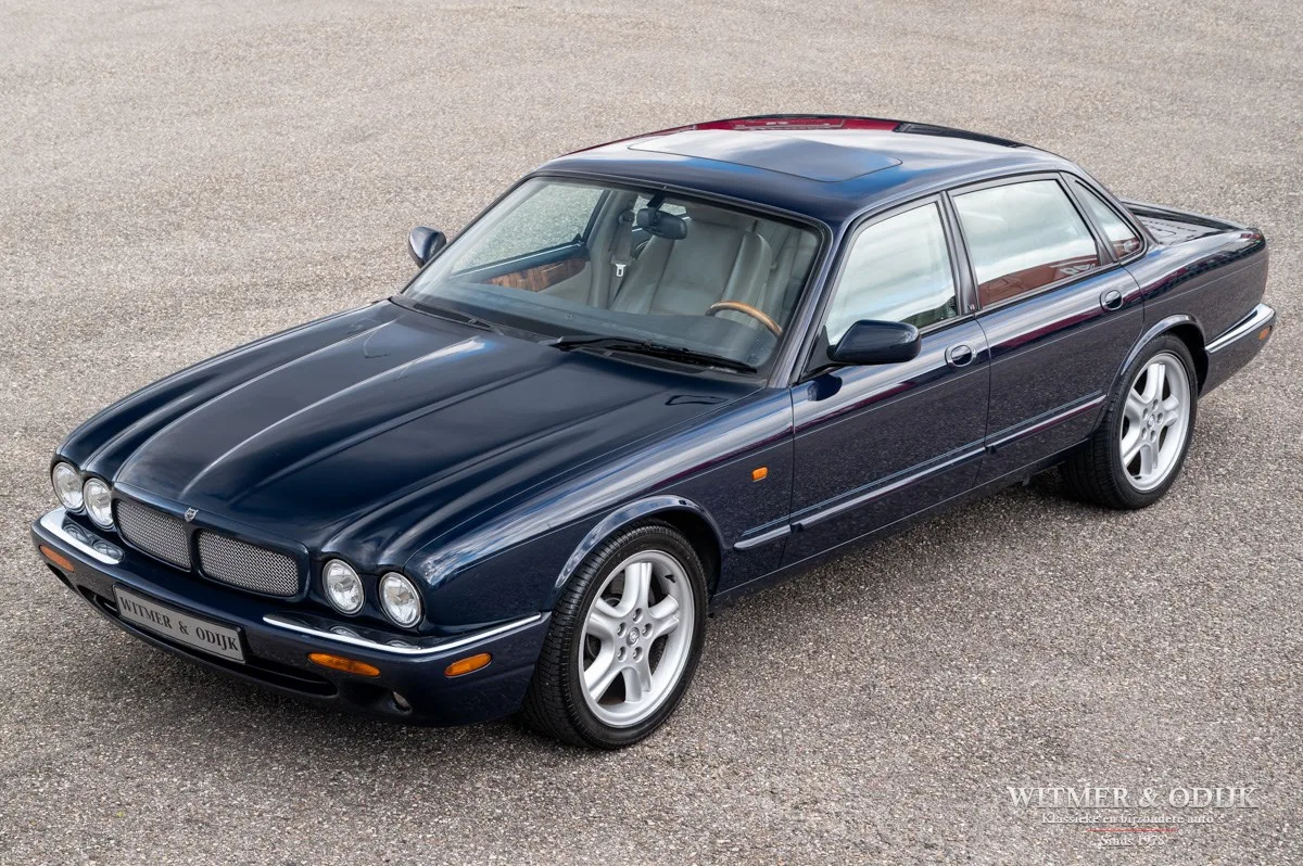 Jaguar XJR (1999) — foto 1