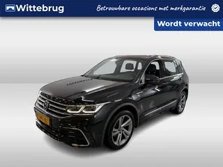 Volkswagen Tiguan (2022) — foto 1