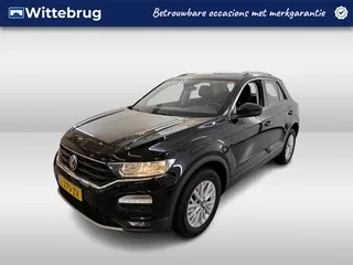 Volkswagen T-Roc (2021) — foto 1