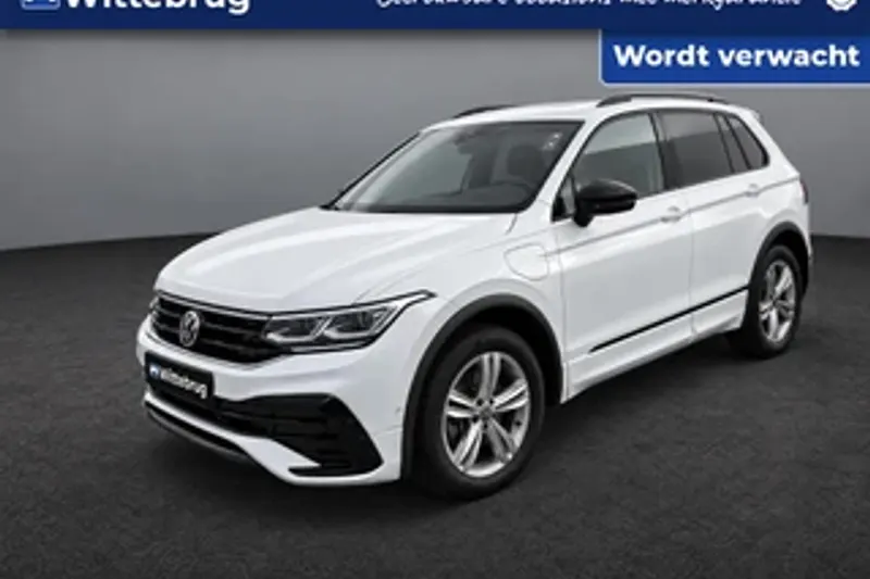 Volkswagen Tiguan (2023)
