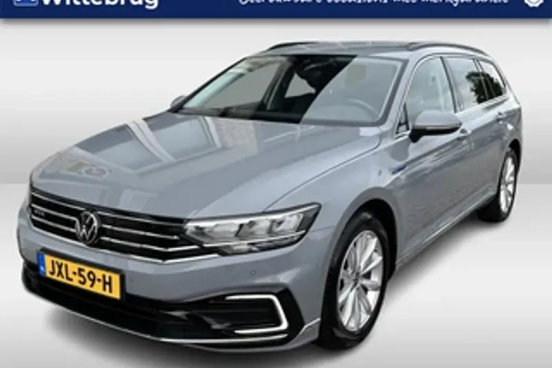 Volkswagen Passat (2022)