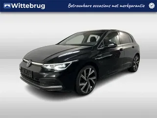 Volkswagen Golf (2024) — foto 1