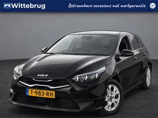 Kia Ceed (2023) — foto 1