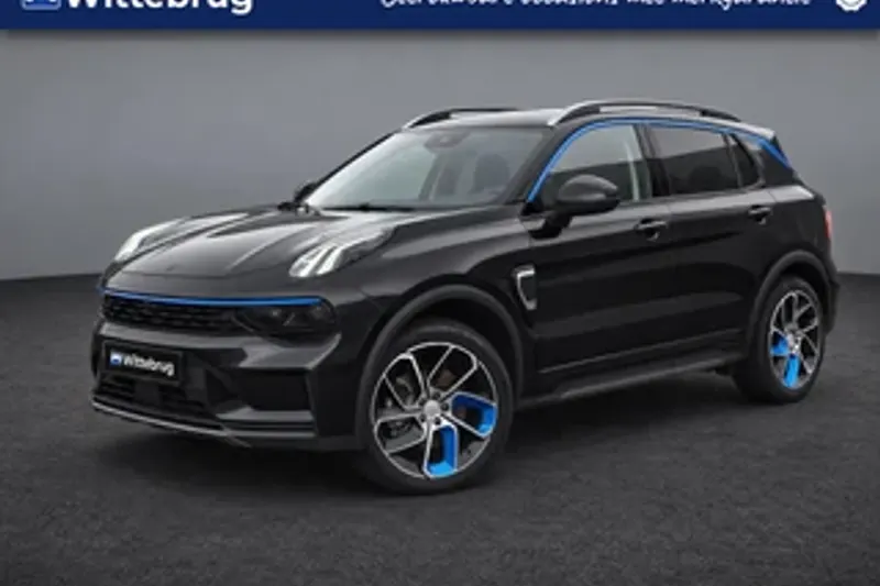 Lynk & Co 01 (2022)
