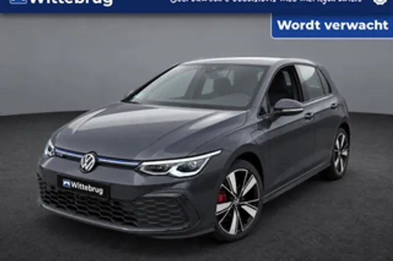 Volkswagen Golf (2022)