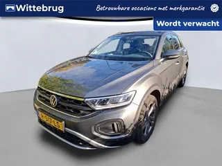 Volkswagen T-Roc (2022) — foto 1