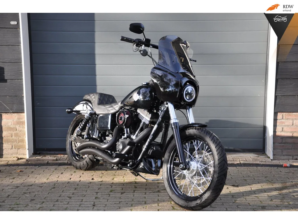 Harley-Davidson Street Bob (2016) — foto 1