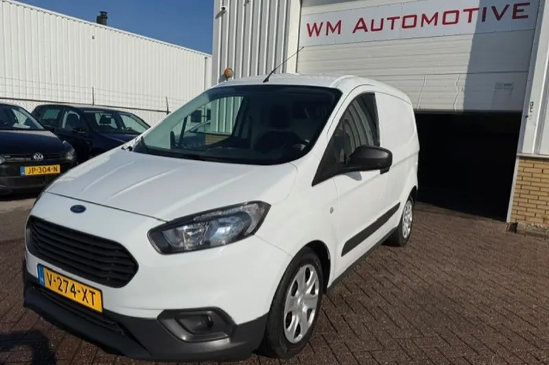 Ford Transit Courier (2019)