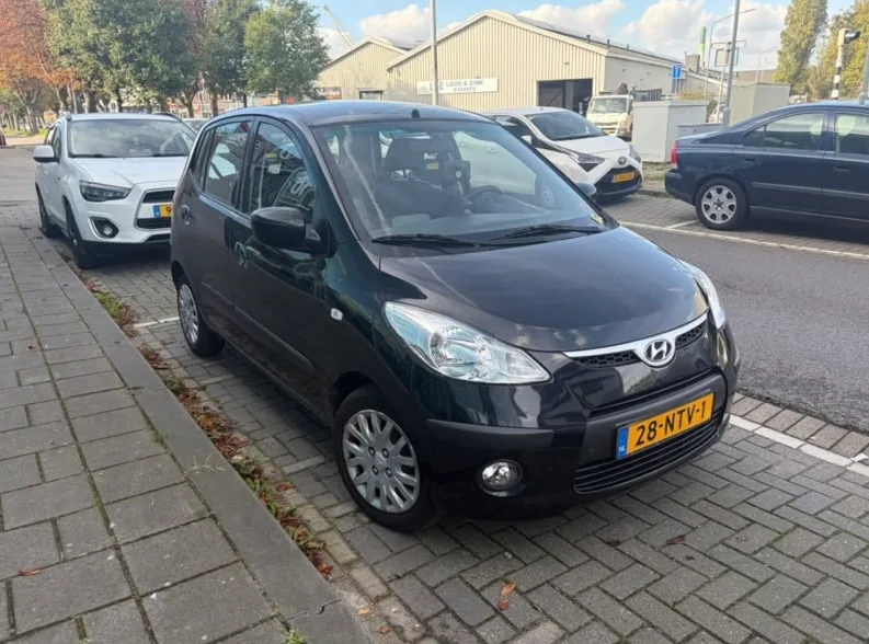 Hyundai i10 (2010) — foto 1