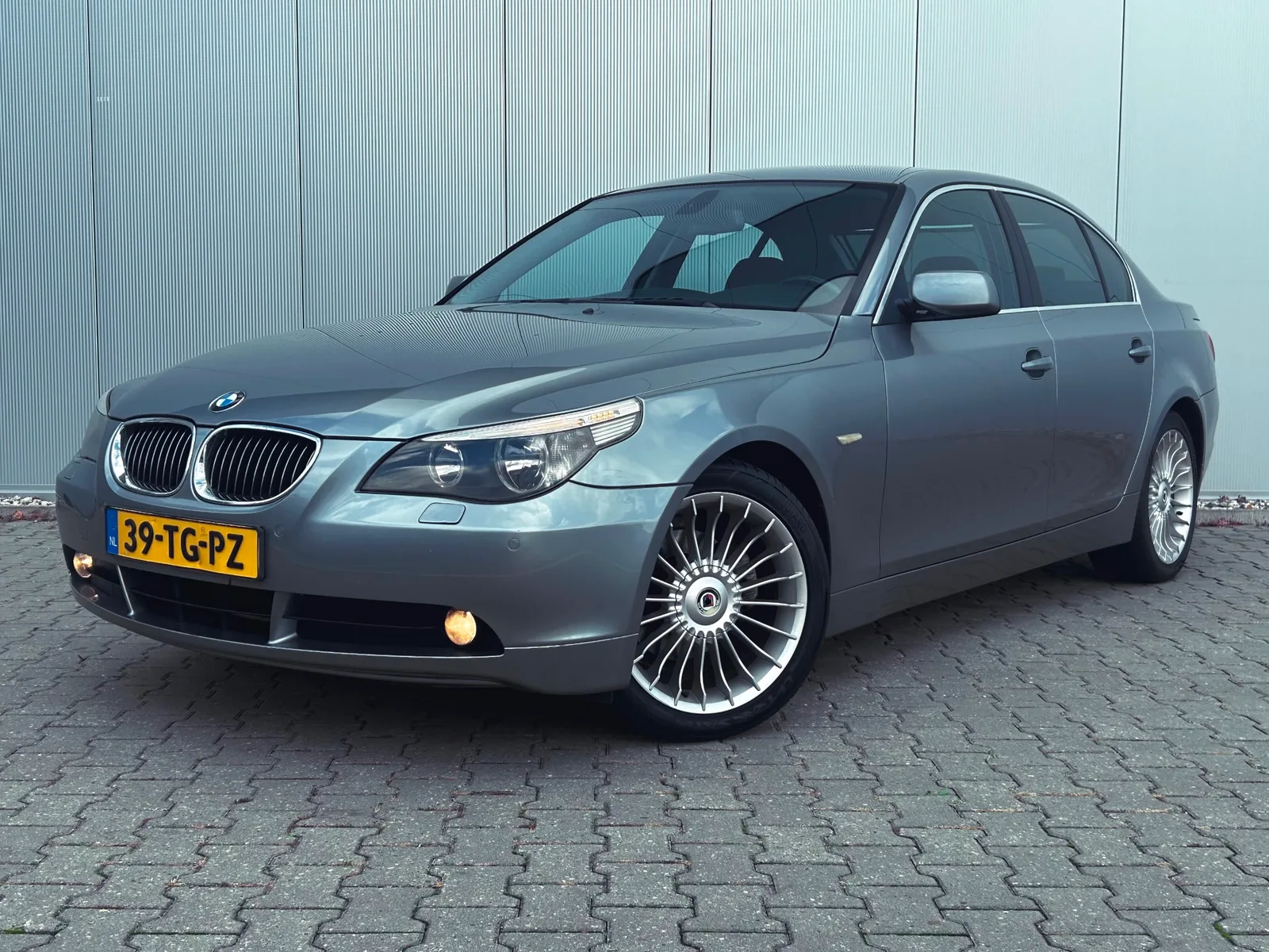 BMW 5-Serie (2006) — foto 1