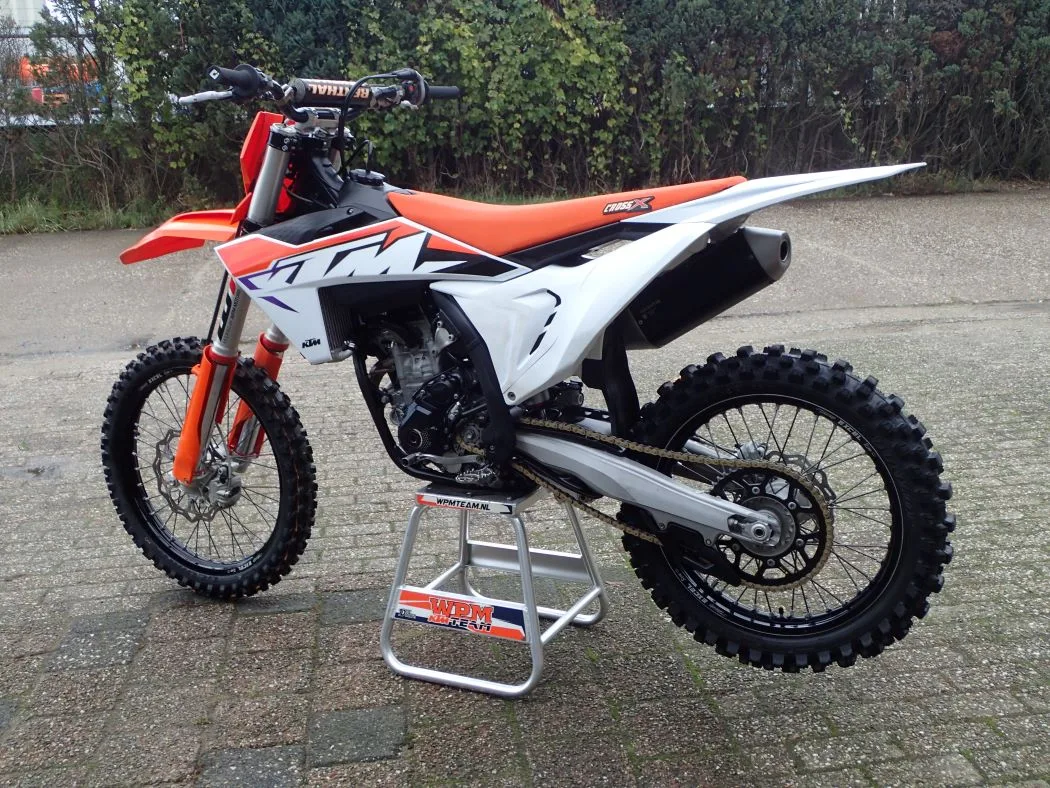 KTM SX-F 250 141uur (2023) — foto 1