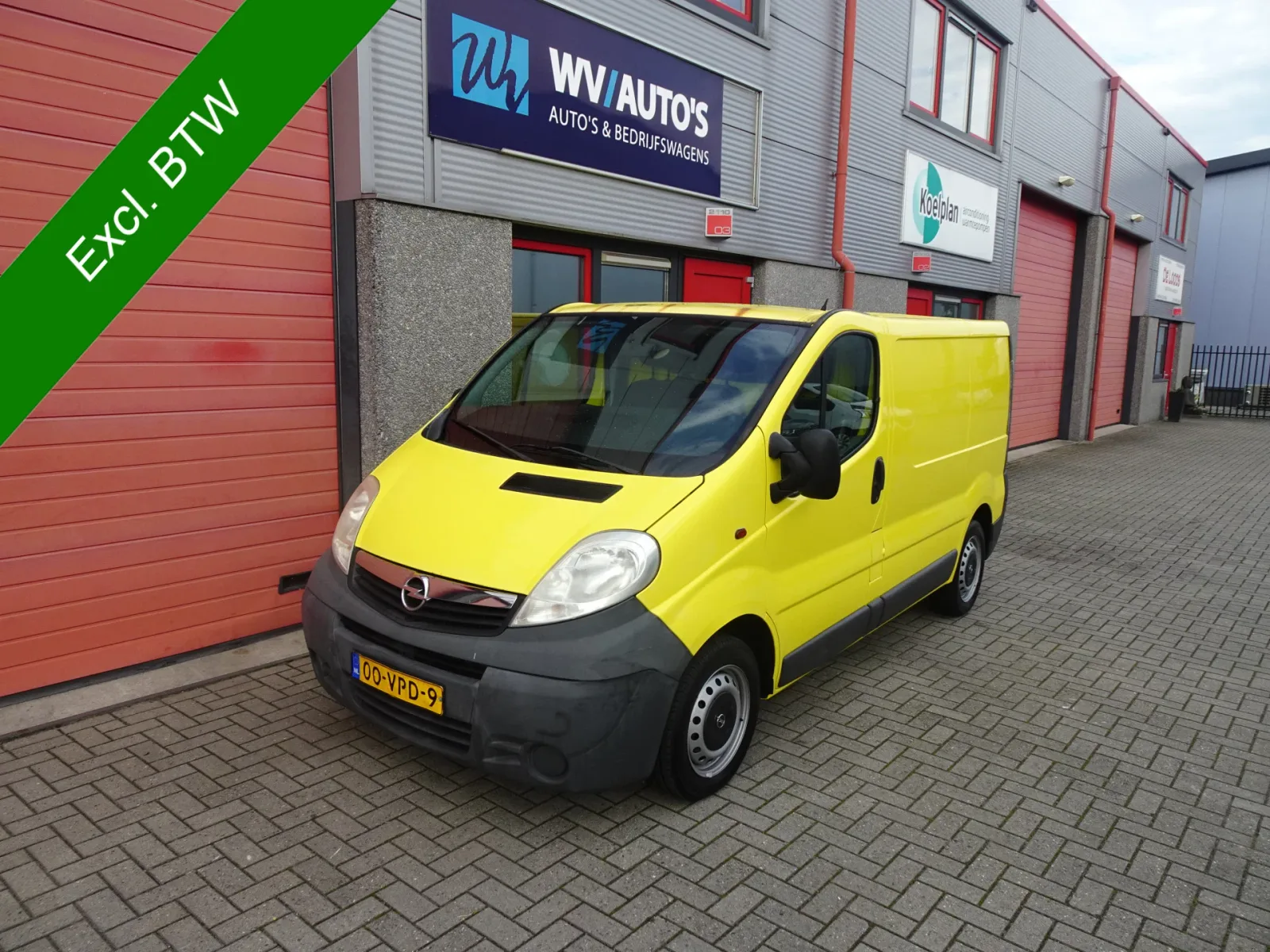 Opel Vivaro (2008) — foto 1