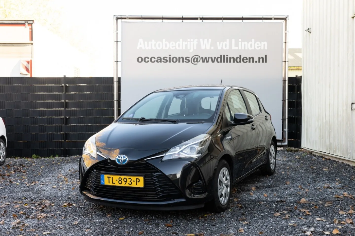 Toyota Yaris (2018) — foto 1