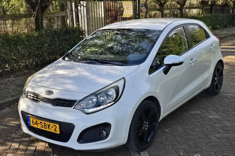 Kia Rio (2011)
