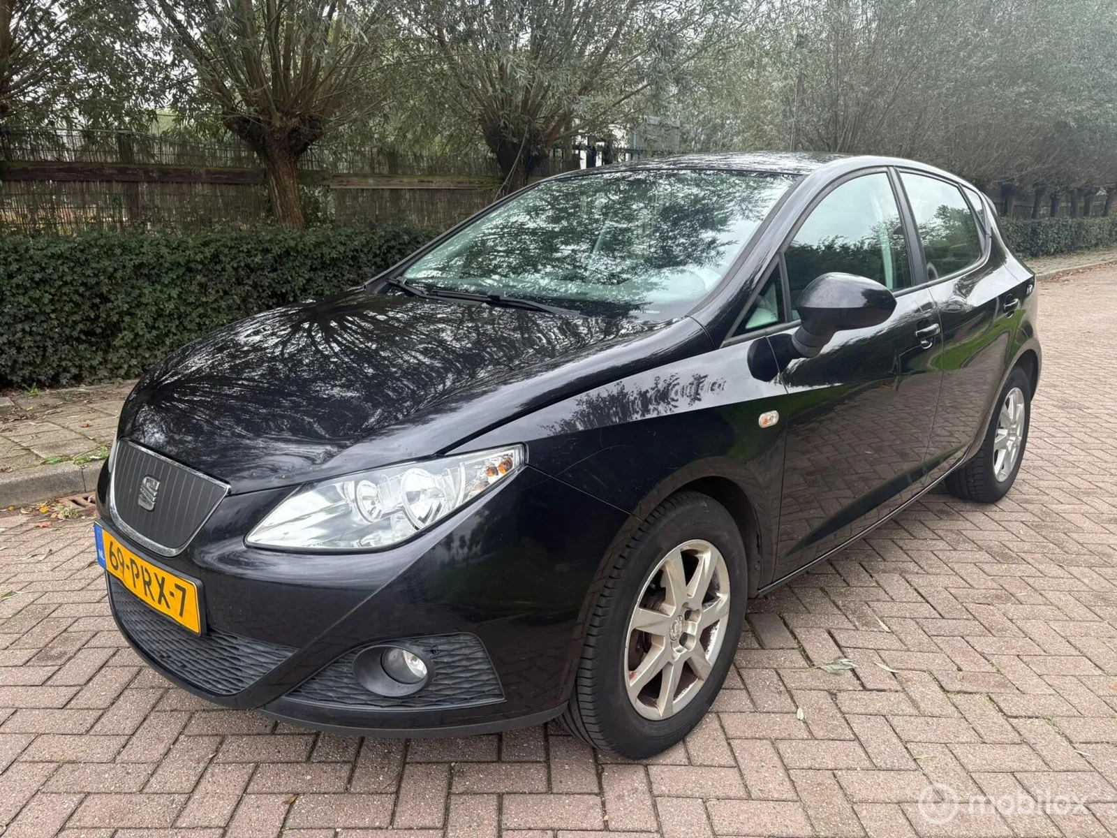 SEAT Ibiza (2011) — foto 1