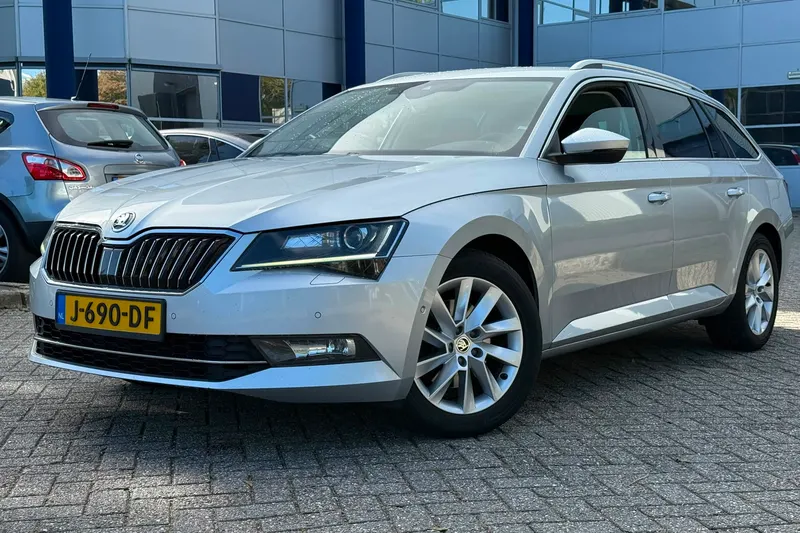 Škoda Superb (2017)