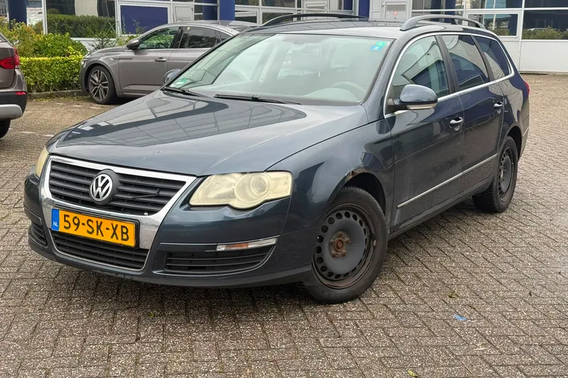 Volkswagen Passat (2006)