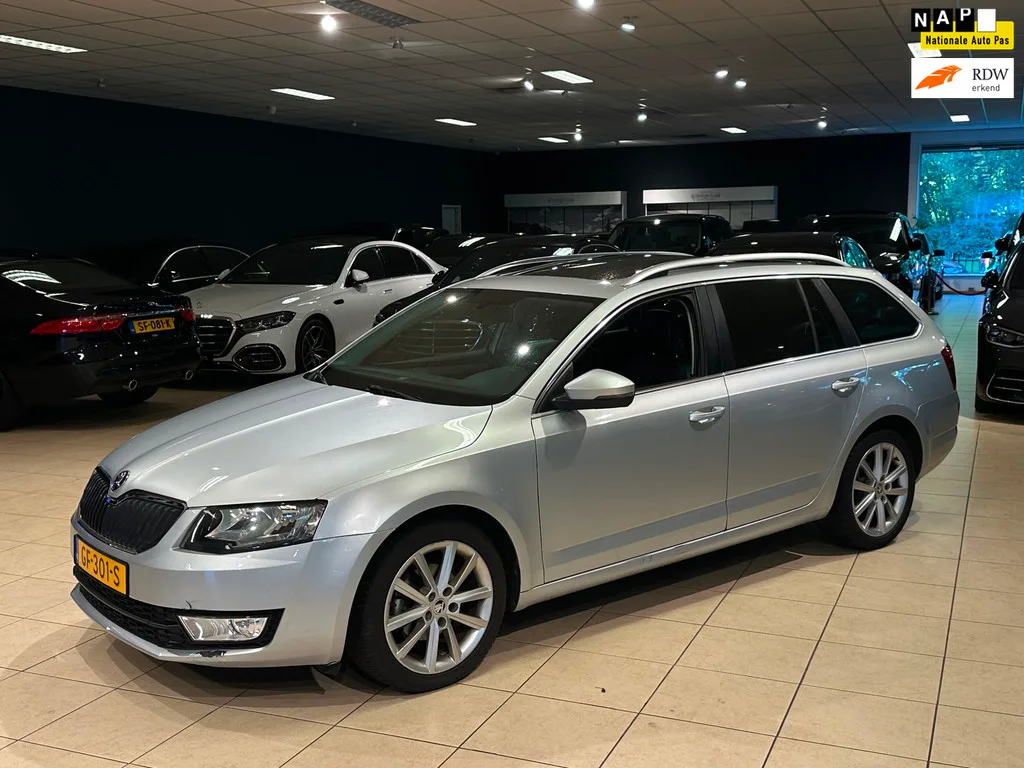 Škoda Octavia (2015) — foto 1