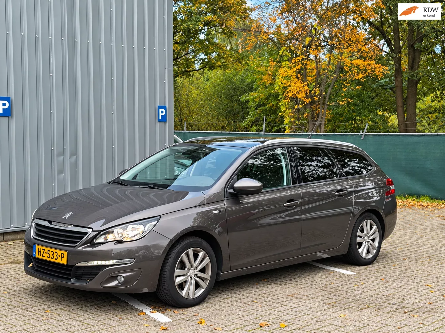 Peugeot 308 (2016) — foto 1