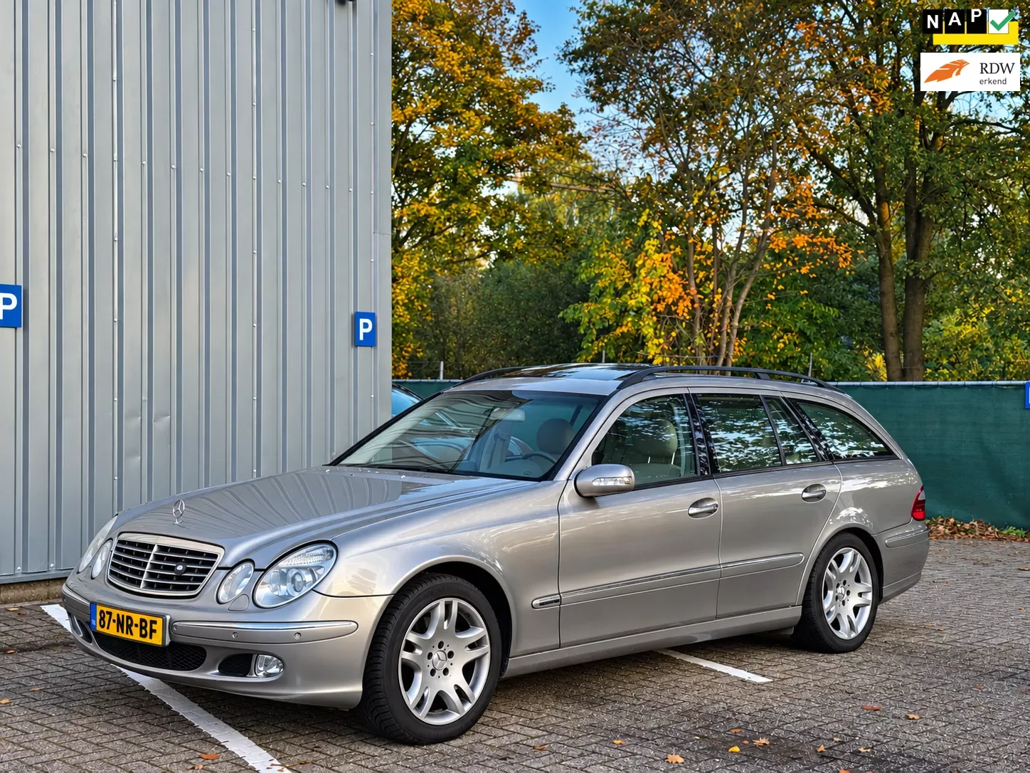 Mercedes-Benz E-Klasse (2004) — foto 1