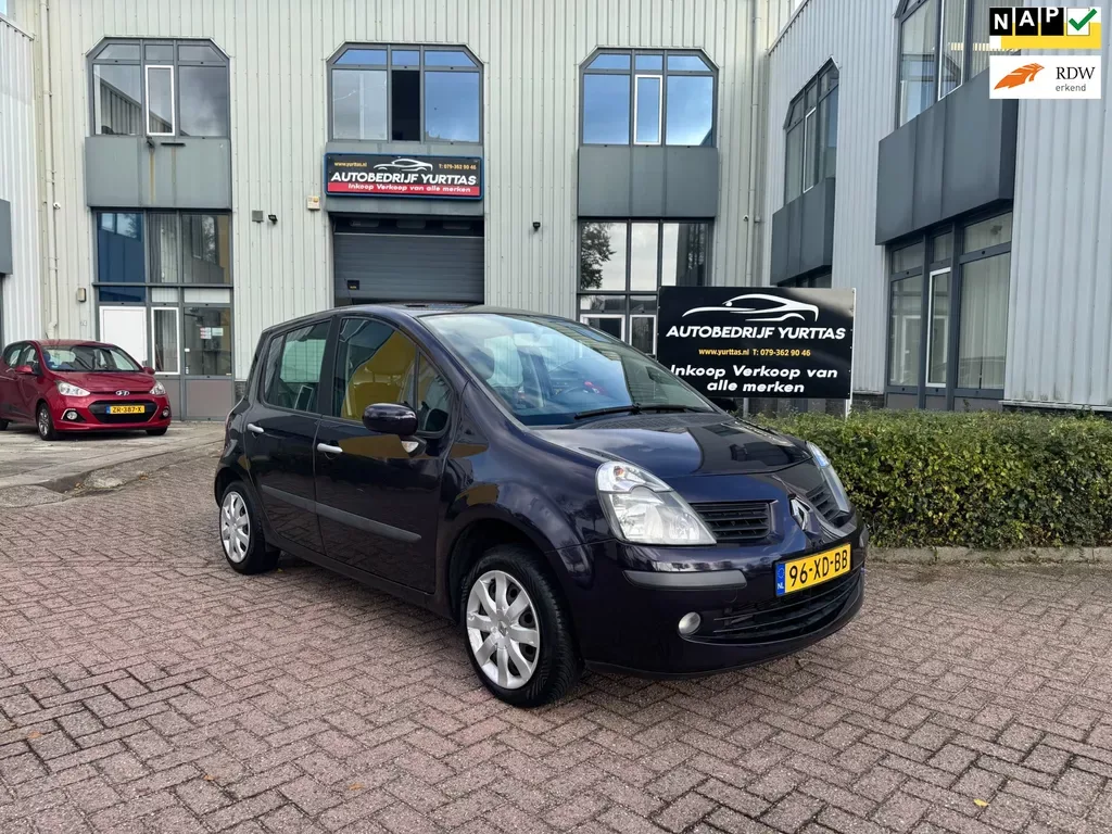 Renault Modus (2007) — foto 1