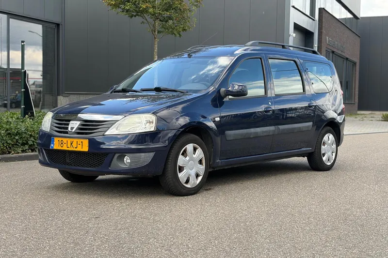Dacia Logan MCV (2010)