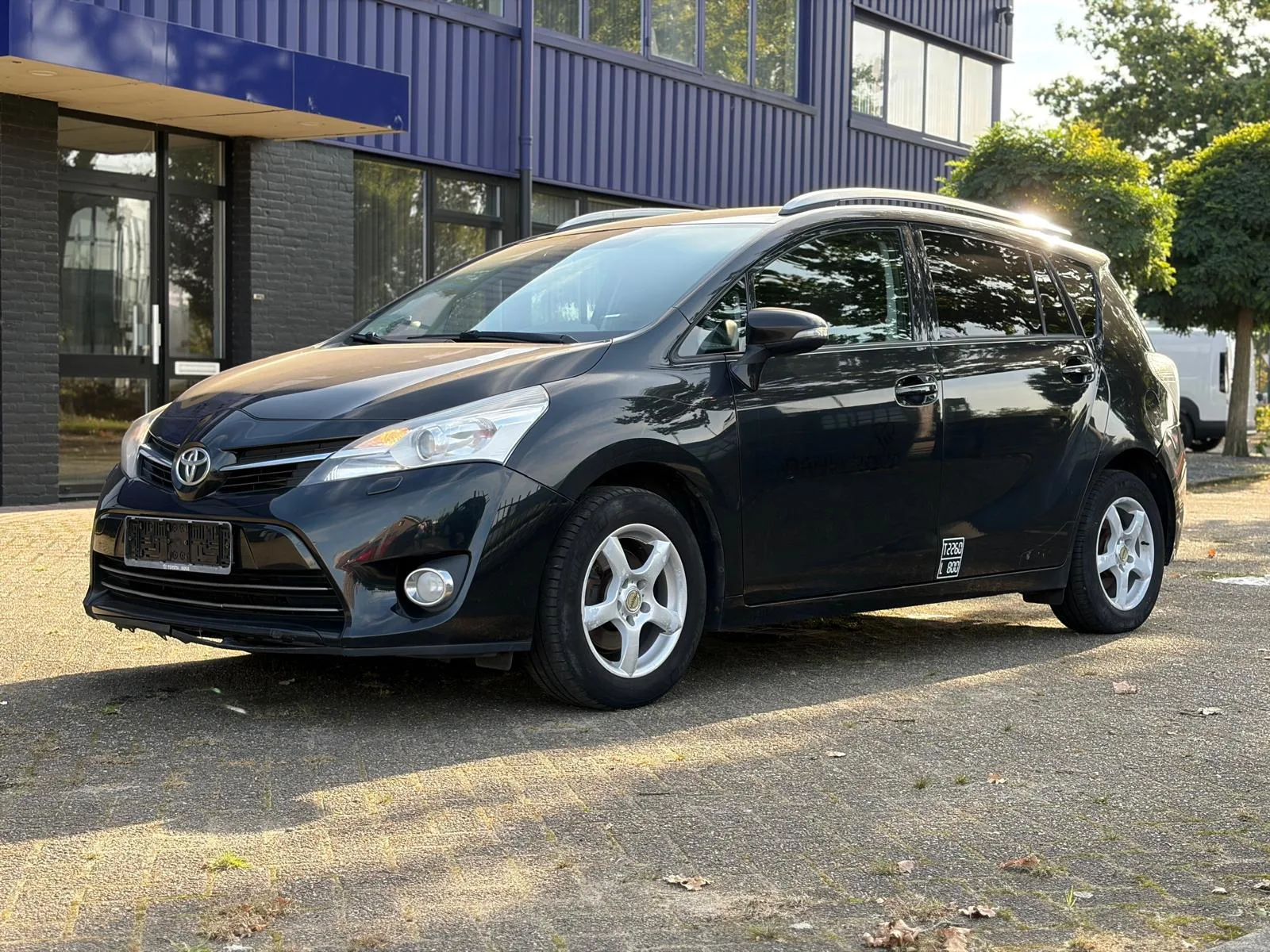 Toyota Verso (2013) — foto 1