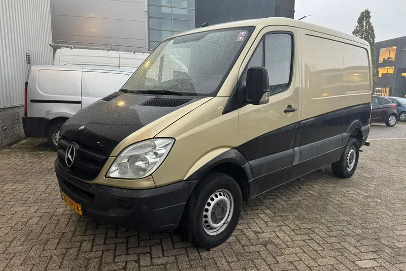 Mercedes-Benz Sprinter (2008)