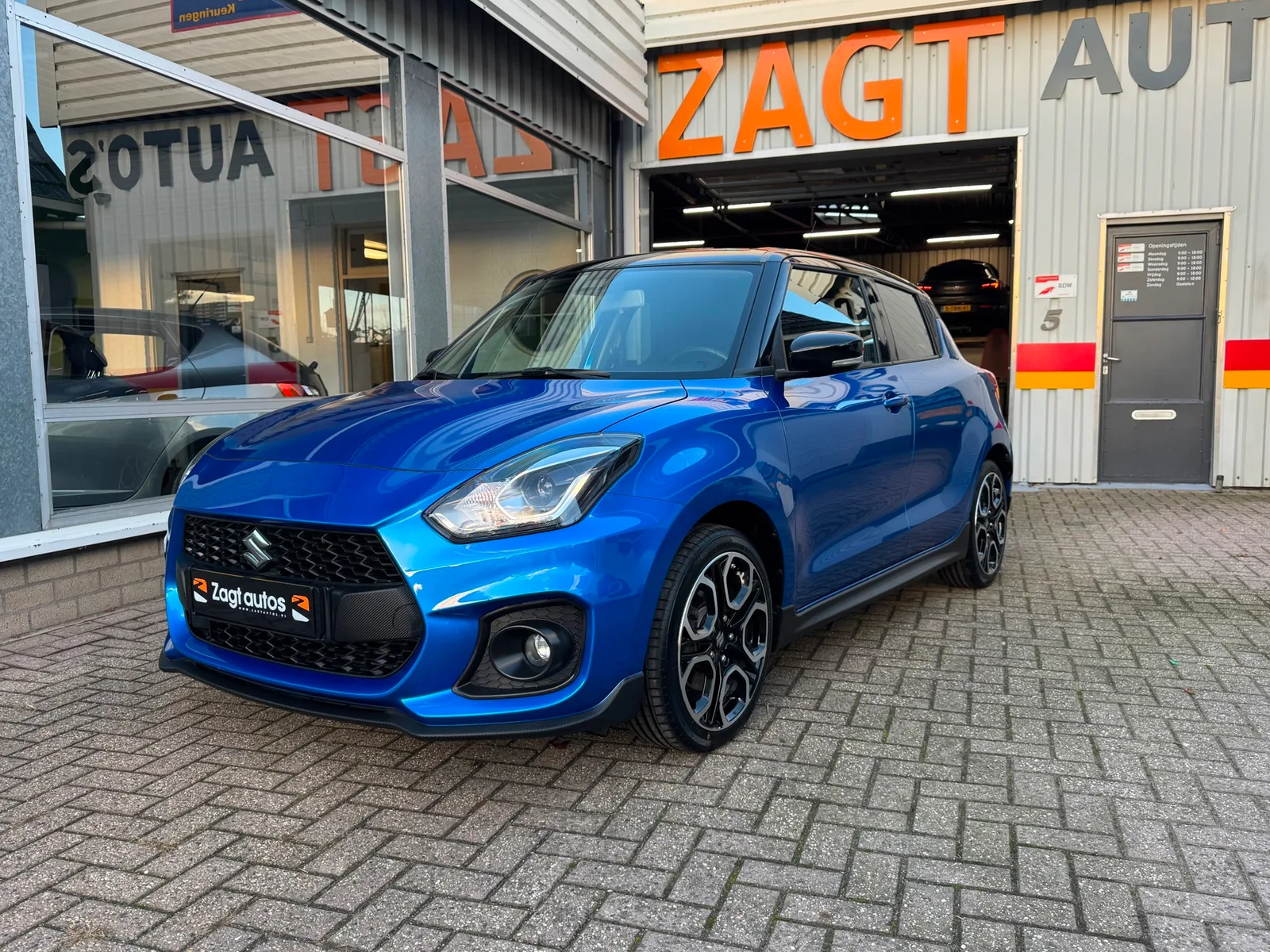 Suzuki Swift (2021) — foto 1