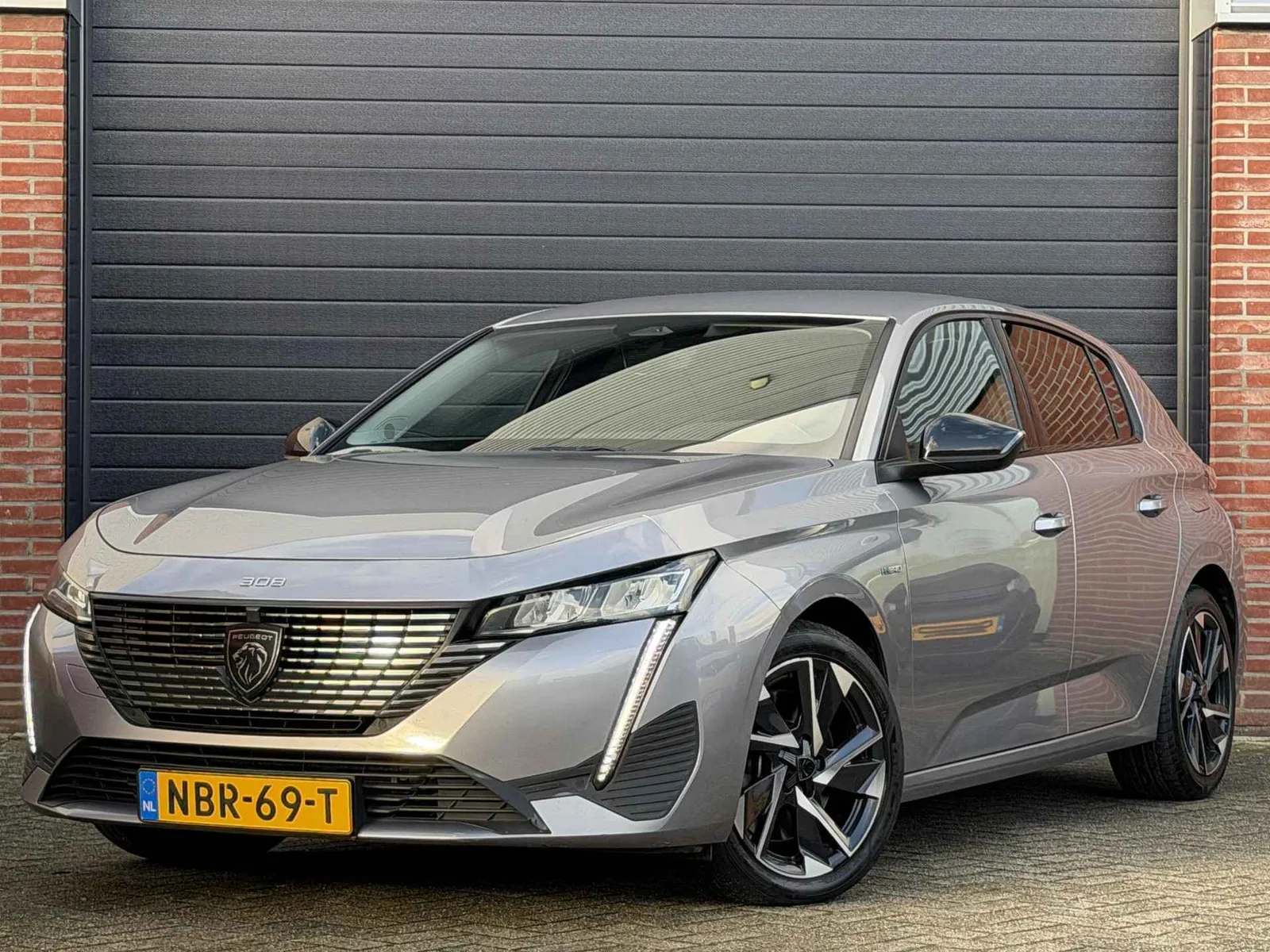 Peugeot 308 (2022) — foto 1