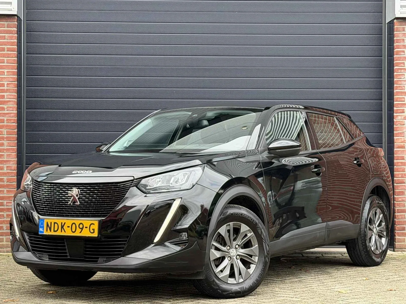 Peugeot 2008 (2021) — foto 1