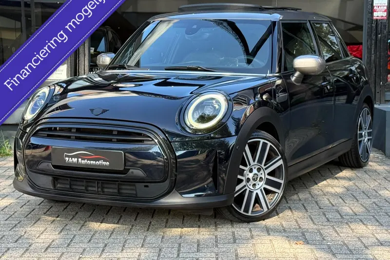 MINI Cooper (2022)
