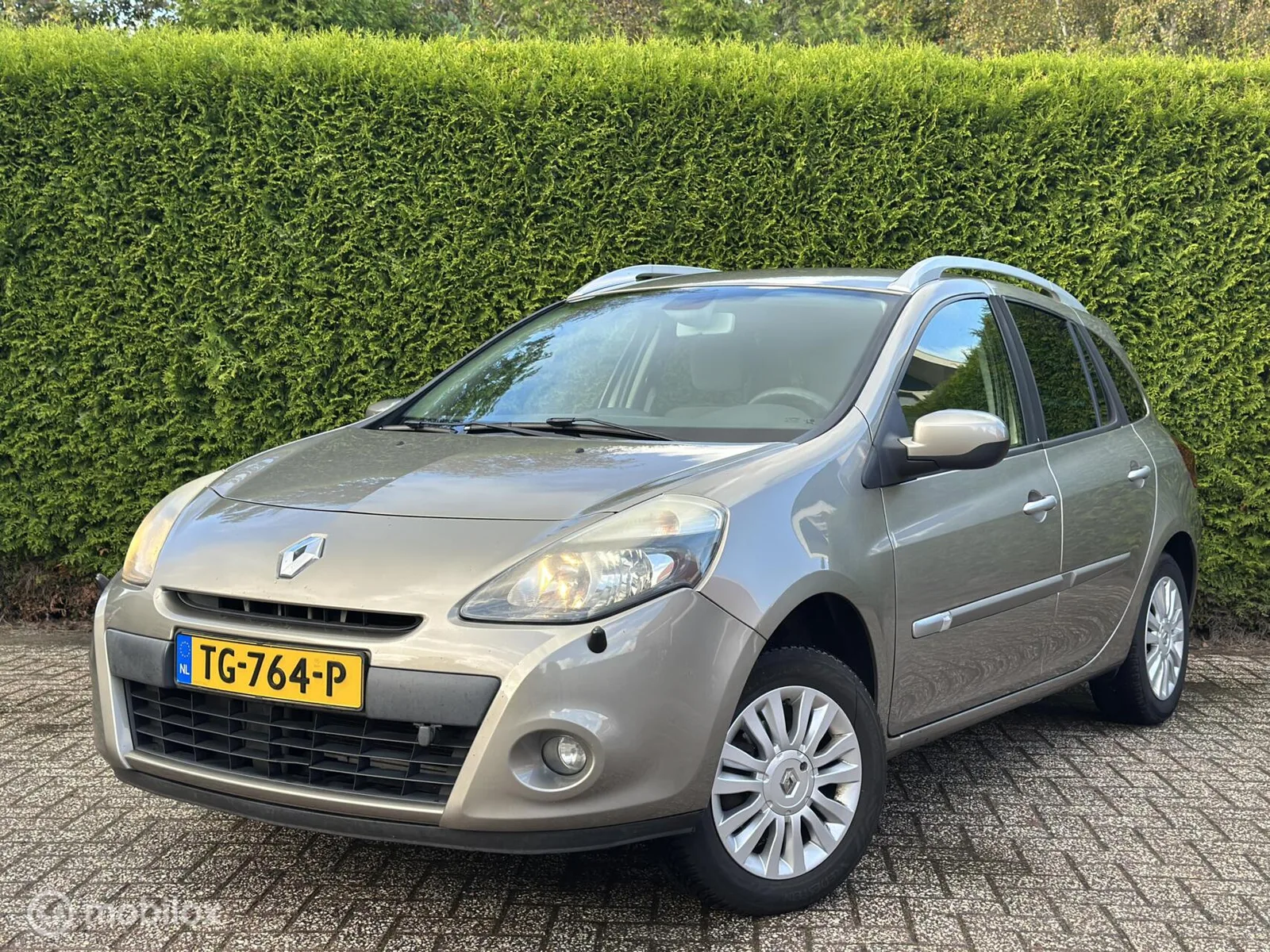 Renault Clio (2010) — foto 1