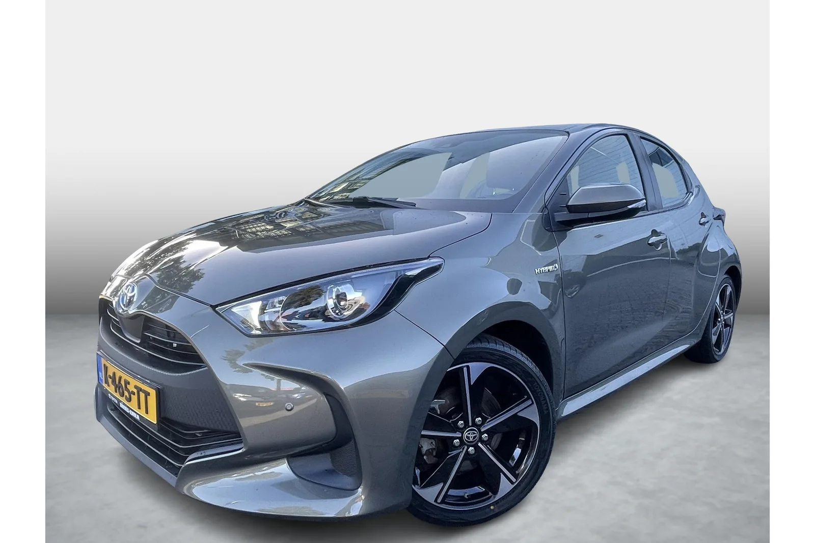 Toyota Yaris (2021) — foto 1