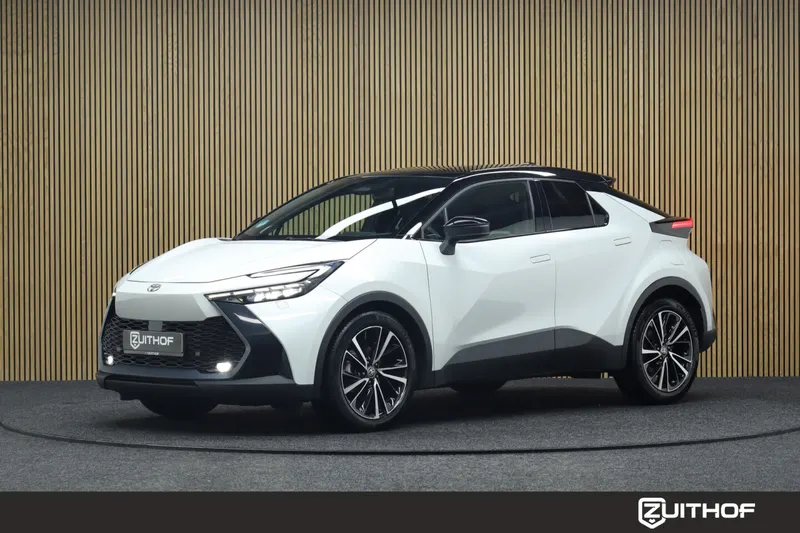 Toyota C-HR (2024)