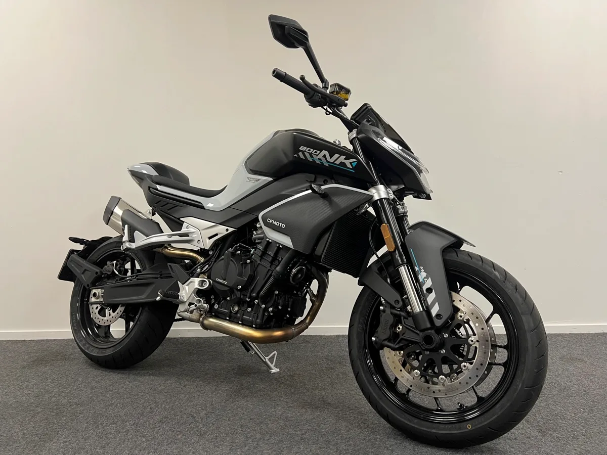 CFMoto 800 NK Sport (2026) — foto 1